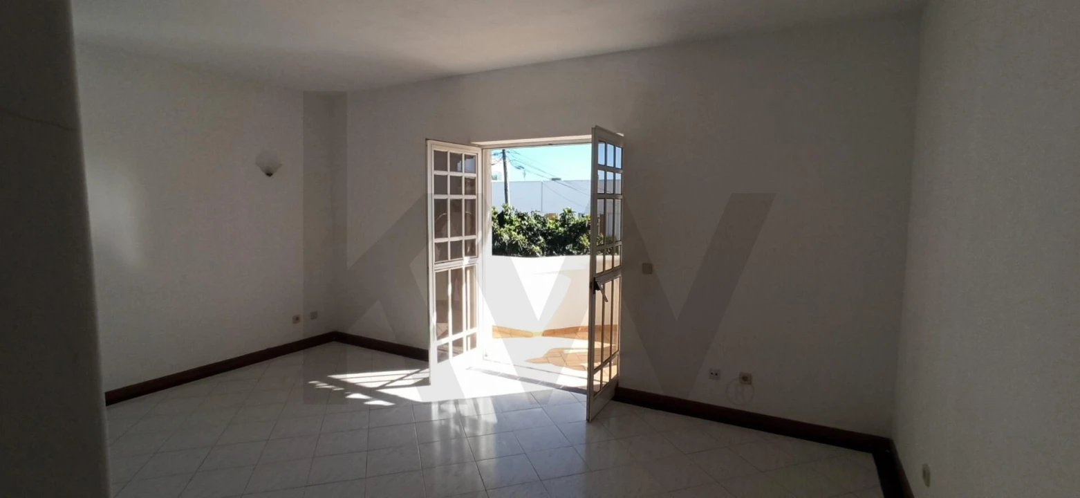 Moradia T3 para Venda em Portimão Foto 19