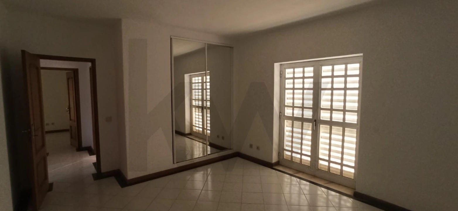 Moradia T3 para Venda em Portimão Foto 28