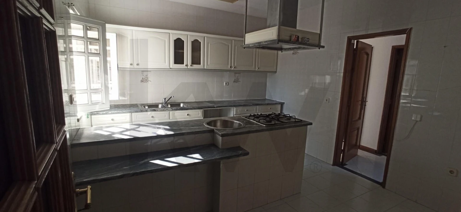 Moradia T3 para Venda em Portimão Foto 41
