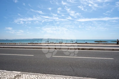 Negócio para Arrendamento em Oeiras e São Julião da Barra, Paço de Arcos e Caxias