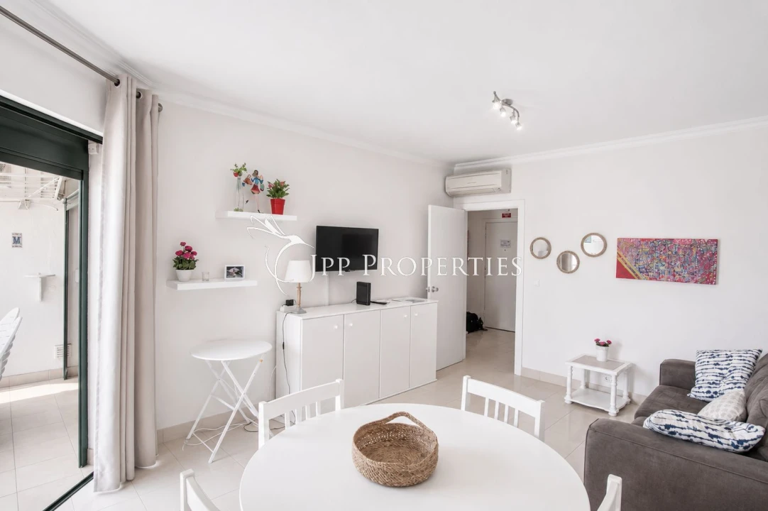 Apartamento T2 para Venda em Quarteira Foto 2