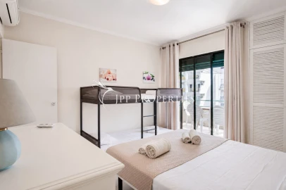 Apartamento T2 para Venda em Quarteira