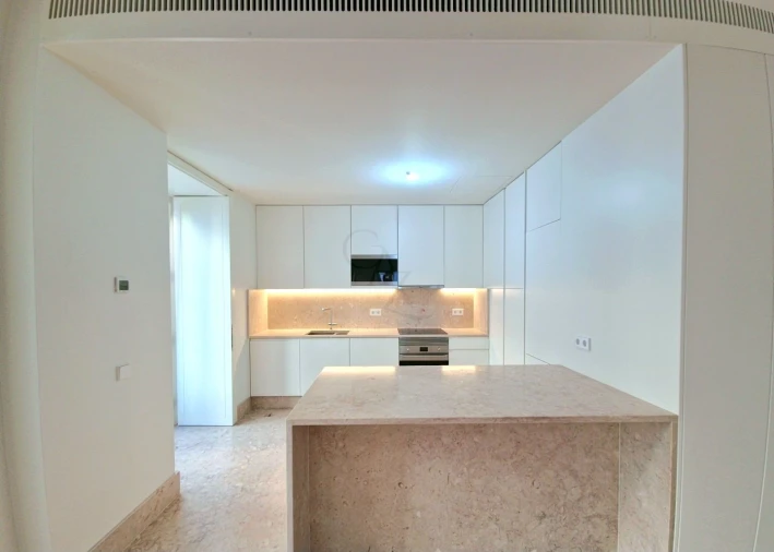 Apartamento T2 para Venda em Misericórdia Foto 7