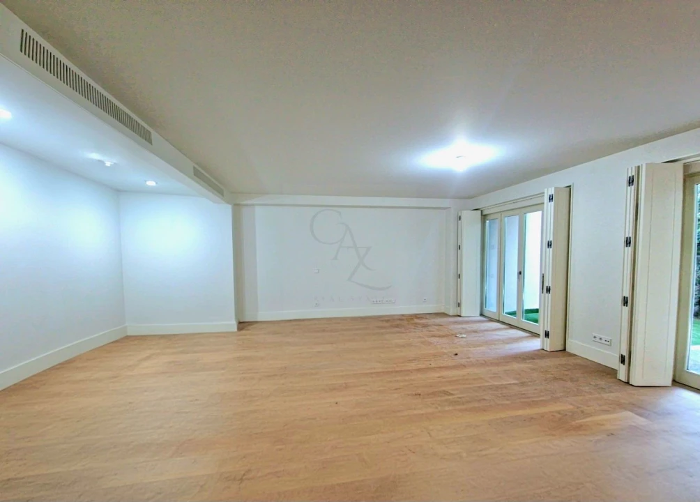 Apartamento T3 para Venda em Misericórdia Foto 6