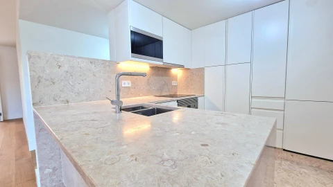 Apartamento T2 para Venda em Misericórdia