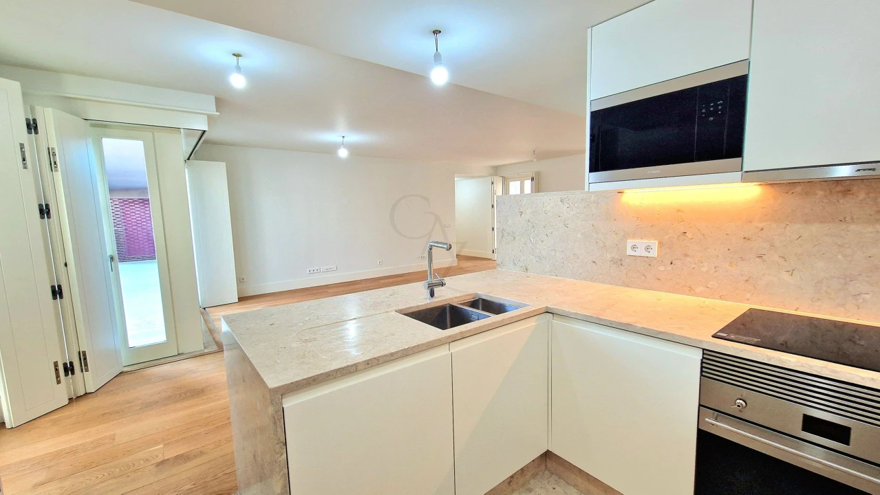Apartamento T2 para Venda em Misericórdia Foto 9