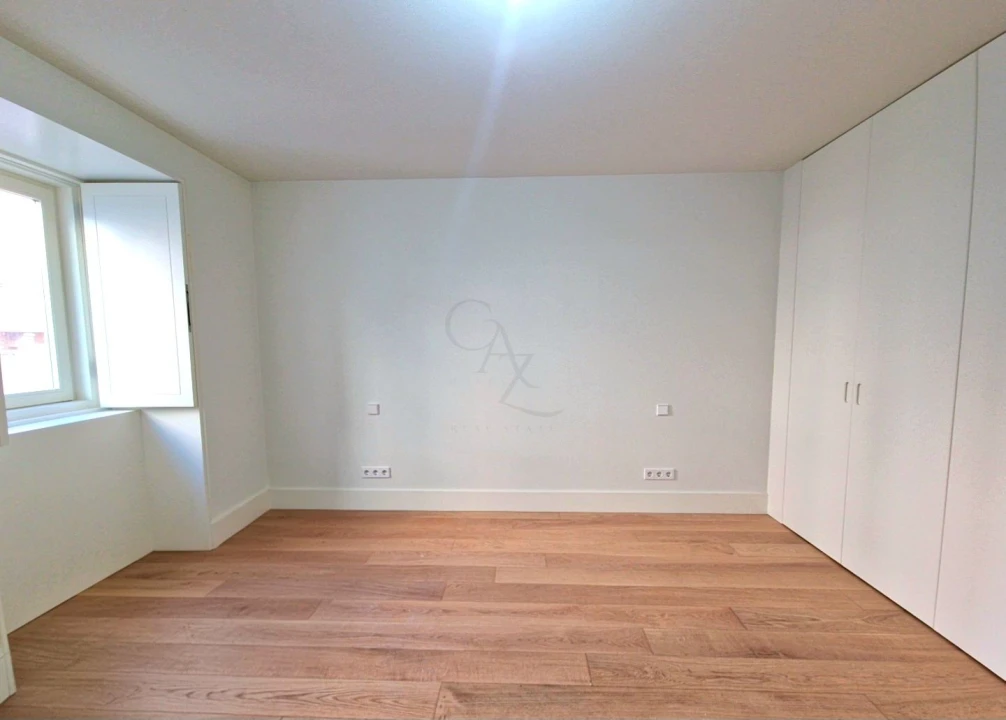 Apartamento T2 para Venda em Misericórdia Foto 31