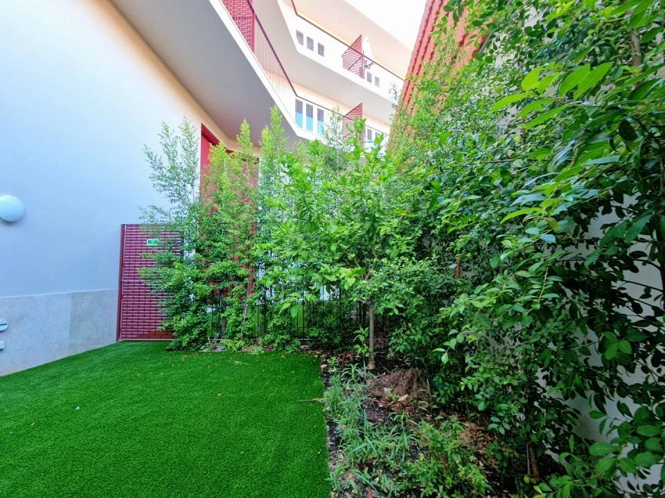 Apartamento T2 para Venda em Misericórdia Foto 30