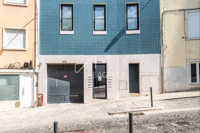 Apartamento T2 para Venda em Campolide