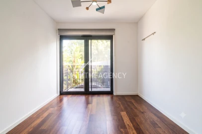 Apartamento T2 para Venda em Campolide