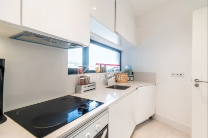 Apartamento T2 para Venda em Campolide