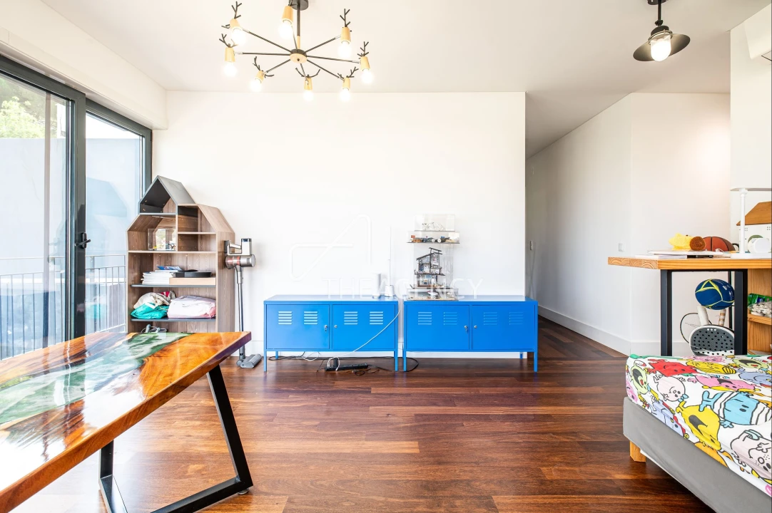 Apartamento T2 para Venda em Campolide Foto 12