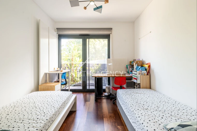 Apartamento T2 para Venda em Campolide Foto 17