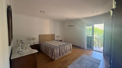 Moradia T3 para Venda em Santa Comba de Vilariça