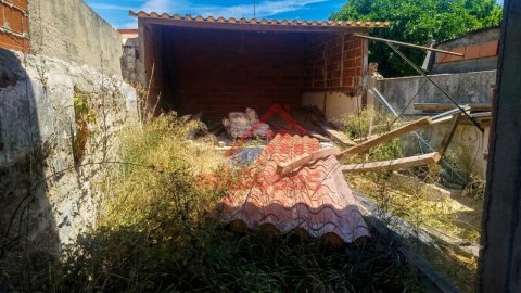Moradia T3 para Venda em Azinhaga