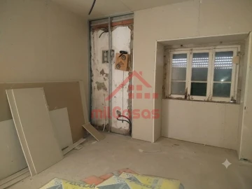 Moradia T3 para Venda em Azinhaga