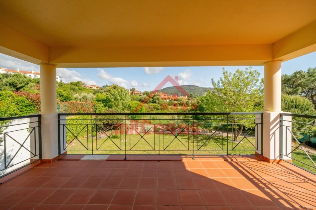 Moradia T4 para Venda em Turcifal Foto 20