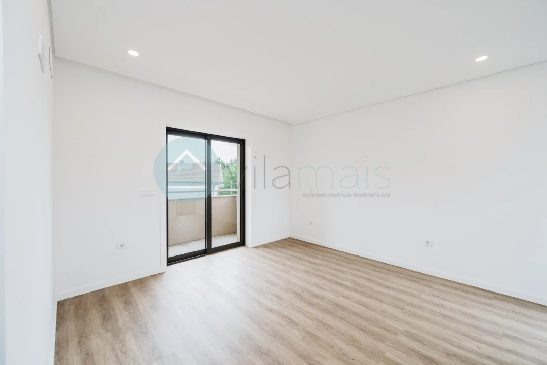 Apartamento T3 para Venda em Foz do Sousa e Covelo Foto 17