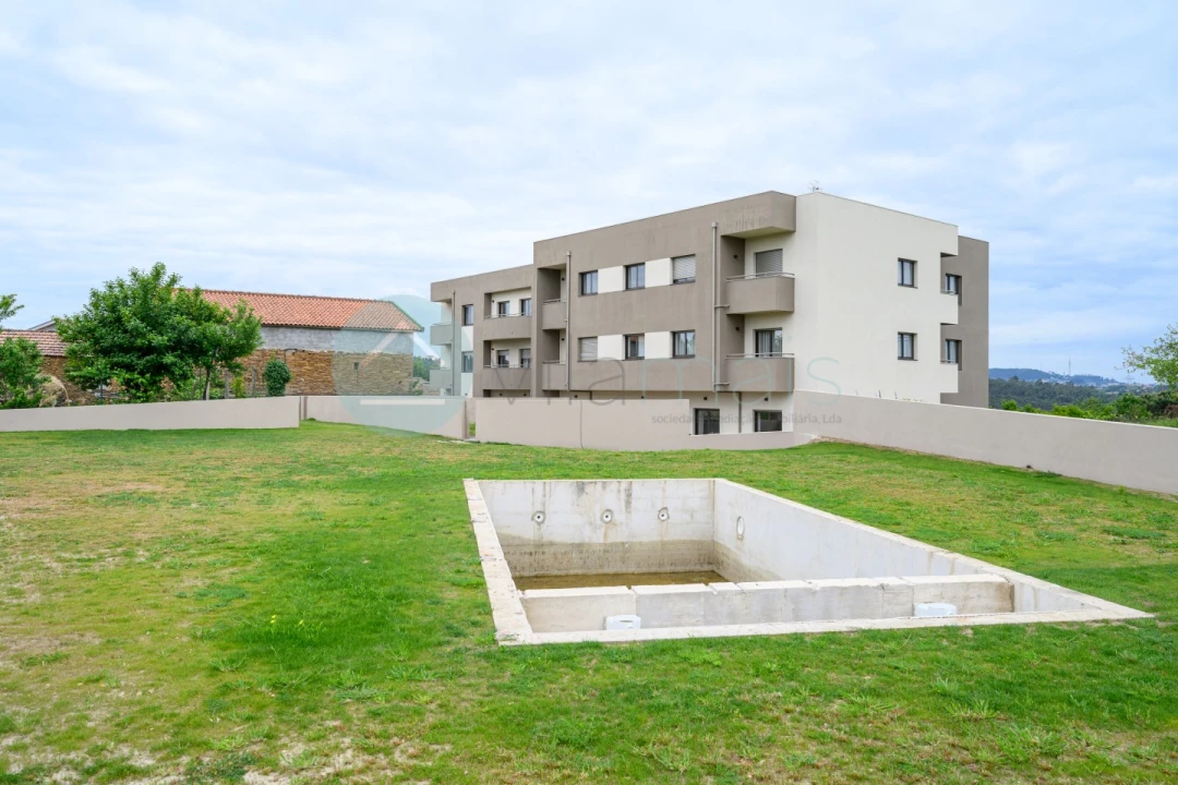 Apartamento T3 para Venda em Foz do Sousa e Covelo Foto 23