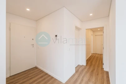 Apartamento T3 para Venda em Foz do Sousa e Covelo