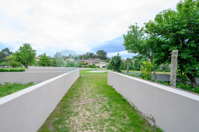 Apartamento T3 para Venda em Foz do Sousa e Covelo Foto 24