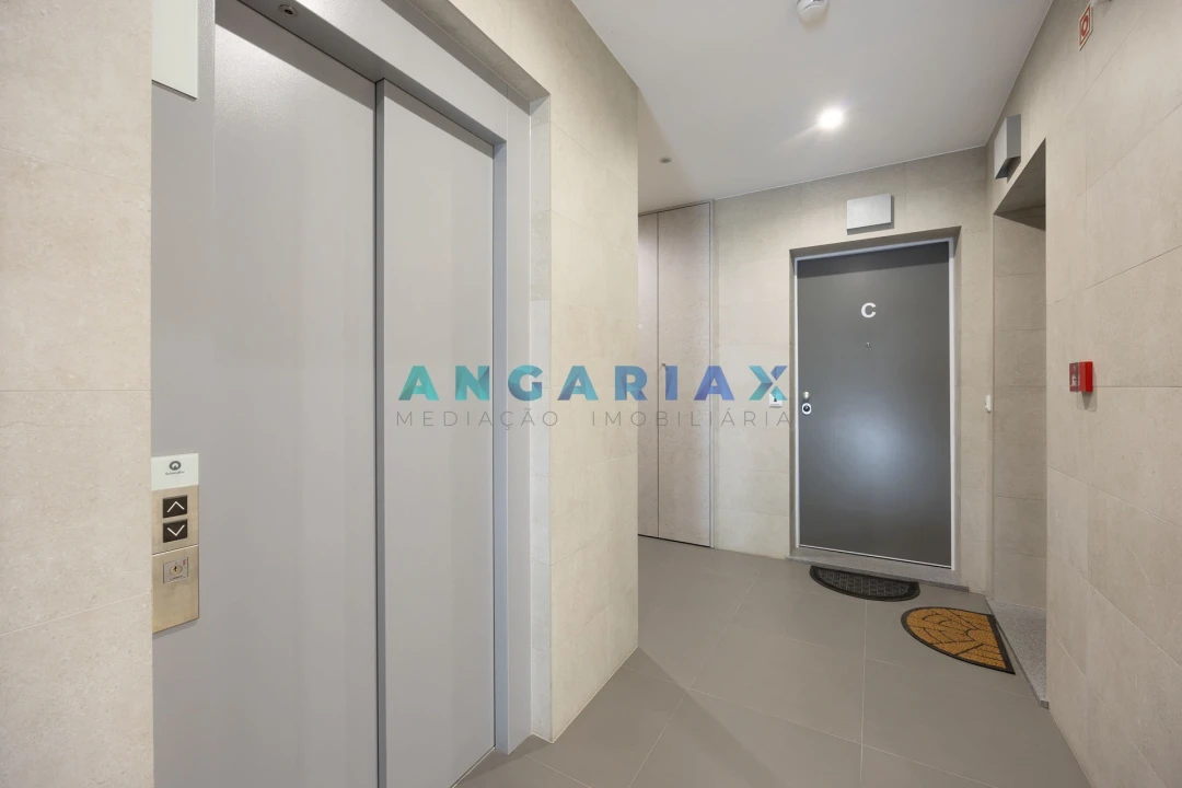 Apartamento T2 para Venda em Nazare Foto 22