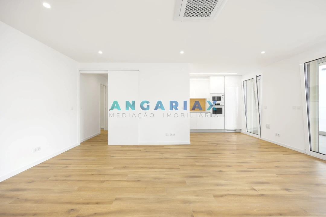 Apartamento T2 para Venda em Nazare Foto 2