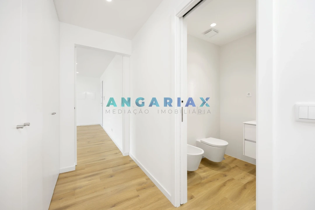 Apartamento T2 para Venda em Nazare Foto 14