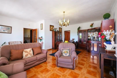 Quinta T4 para Venda em Orada