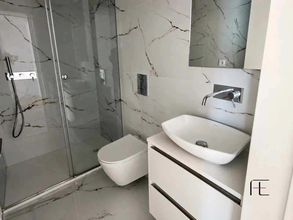 Apartamento T2 para Arrendamento em Bonfim Foto 7