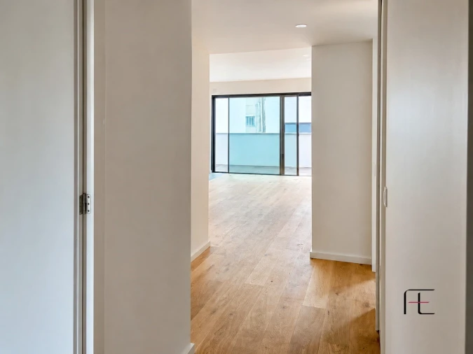 Apartamento T2 para Arrendamento em Bonfim Foto 12