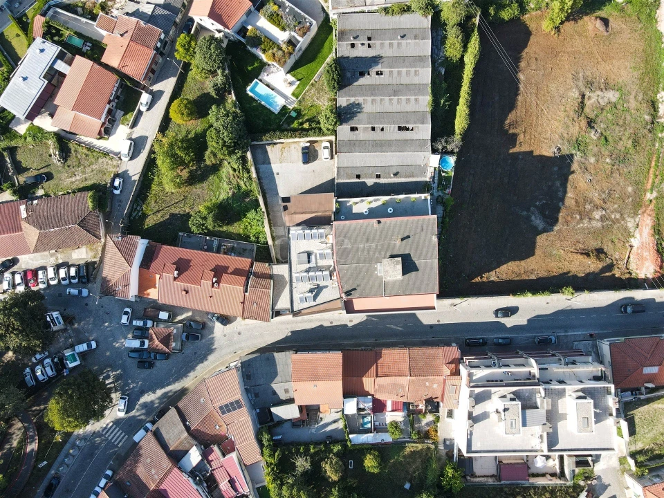 Apartamento T1 para Arrendamento em Creixomil Foto 23