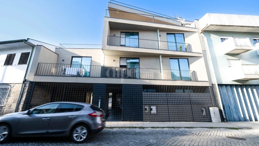 Apartamento T1 para Arrendamento em Creixomil