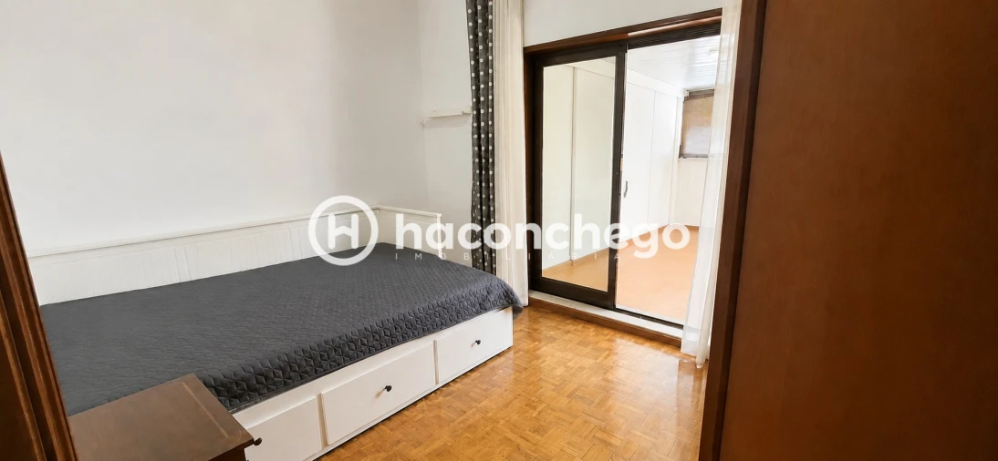 Moradia T3 para Venda em Arcozelo Foto 28