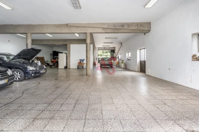 Moradia T7 para Venda em Macieira da Lixa e Caramos