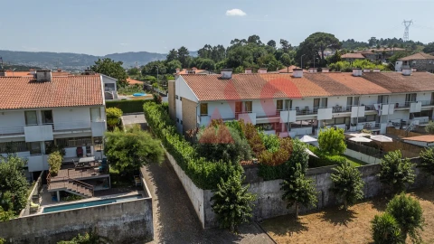 Moradia T3 para Venda em Serzedelo