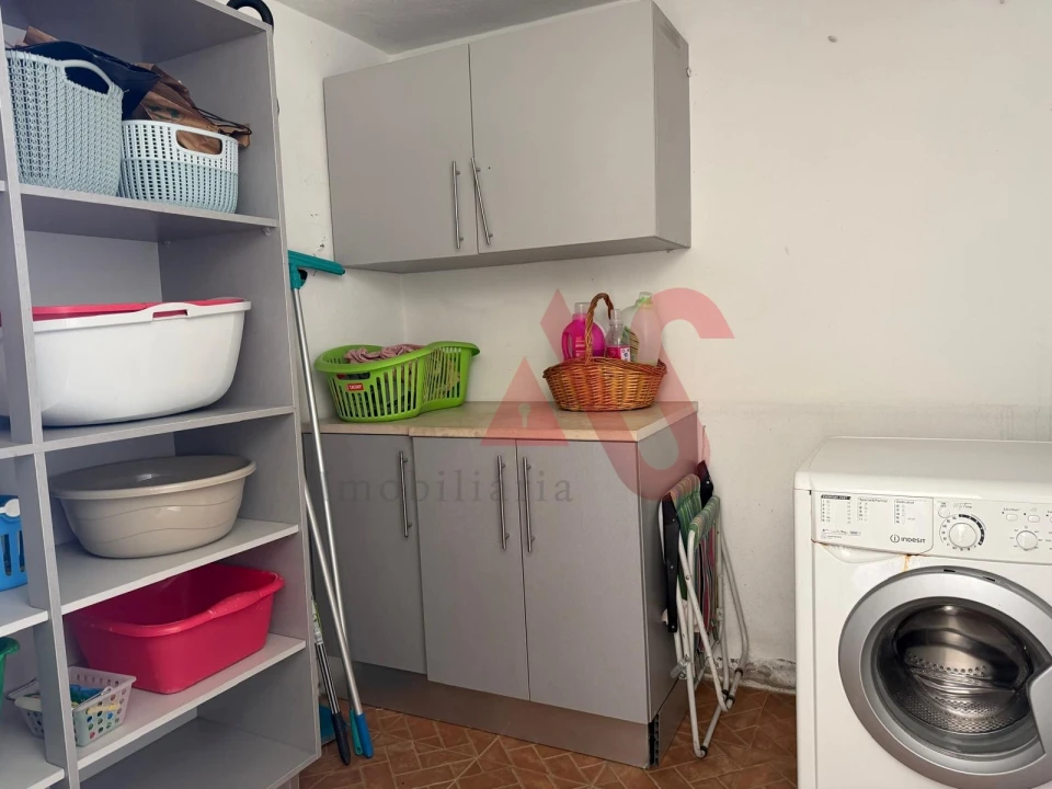 Moradia T3 para Venda em Serzedelo Foto 18
