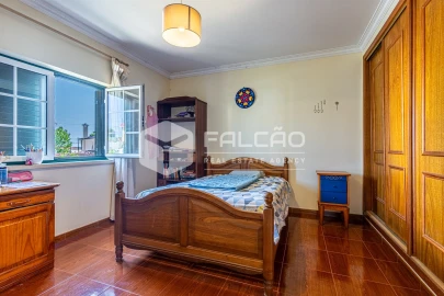 Moradia T4 para Venda em Marvila, Ribeira Santarém, São Salvador, São Nicolau