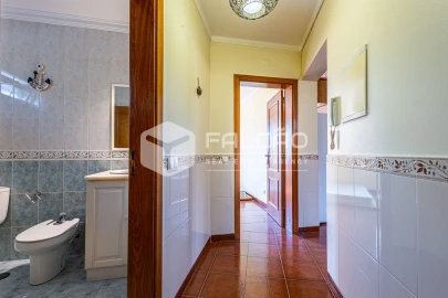 Moradia T4 para Venda em Marvila, Ribeira Santarém, São Salvador, São Nicolau