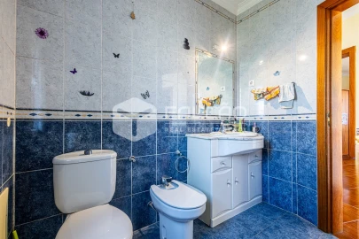 Moradia T4 para Venda em Marvila, Ribeira Santarém, São Salvador, São Nicolau