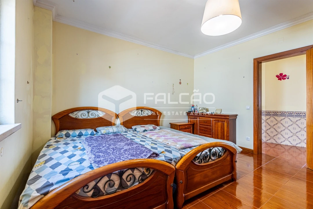 Moradia T4 para Venda em Marvila, Ribeira Santarém, São Salvador, São Nicolau Foto 8