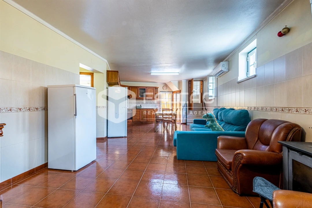 Moradia T4 para Venda em Marvila, Ribeira Santarém, São Salvador, São Nicolau Foto 38