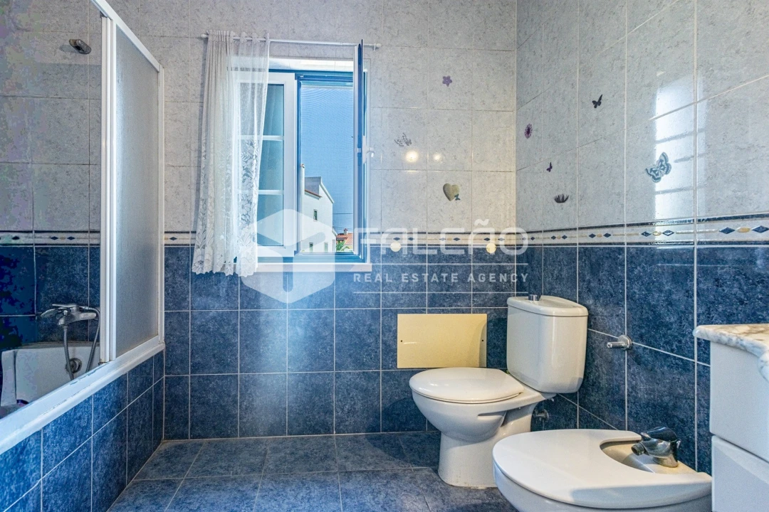Moradia T4 para Venda em Marvila, Ribeira Santarém, São Salvador, São Nicolau Foto 12