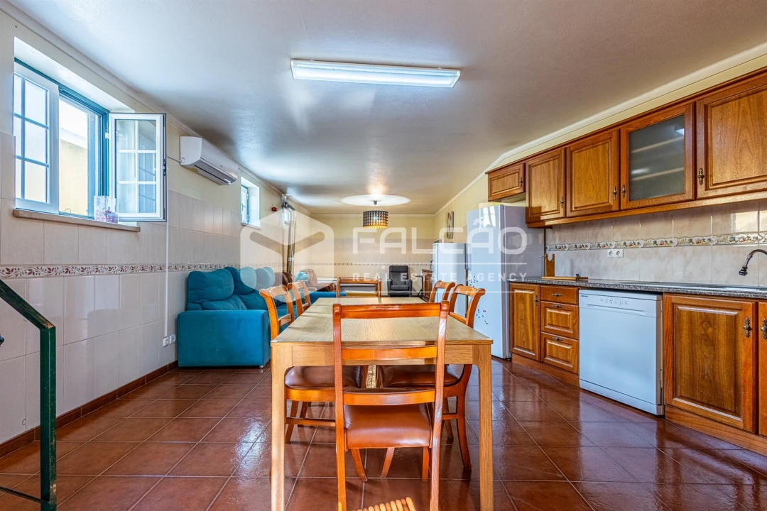 Moradia T4 para Venda em Marvila, Ribeira Santarém, São Salvador, São Nicolau Foto 34