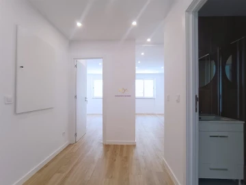 Apartamento T2 para Venda em Odivelas