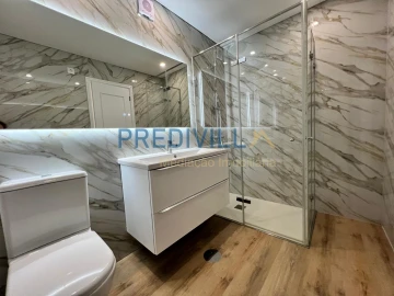 Apartamento T4 para Venda em Póvoa de Varzim, Beiriz e Argivai