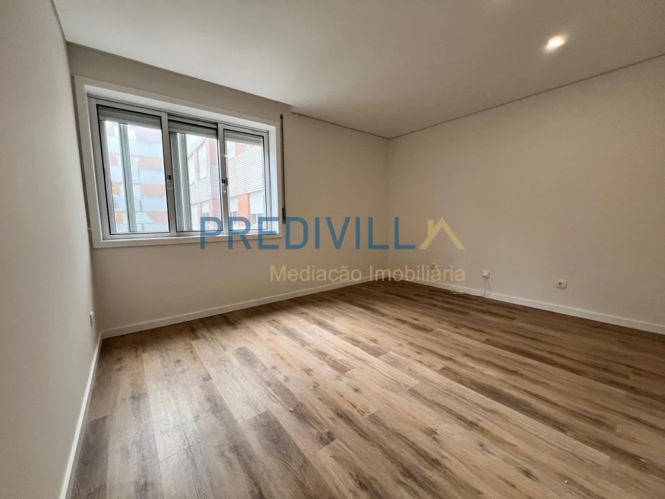 Apartamento T4 para Venda em Póvoa de Varzim, Beiriz e Argivai Foto 27