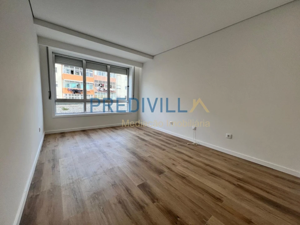 Apartamento T4 para Venda em Póvoa de Varzim, Beiriz e Argivai Foto 13