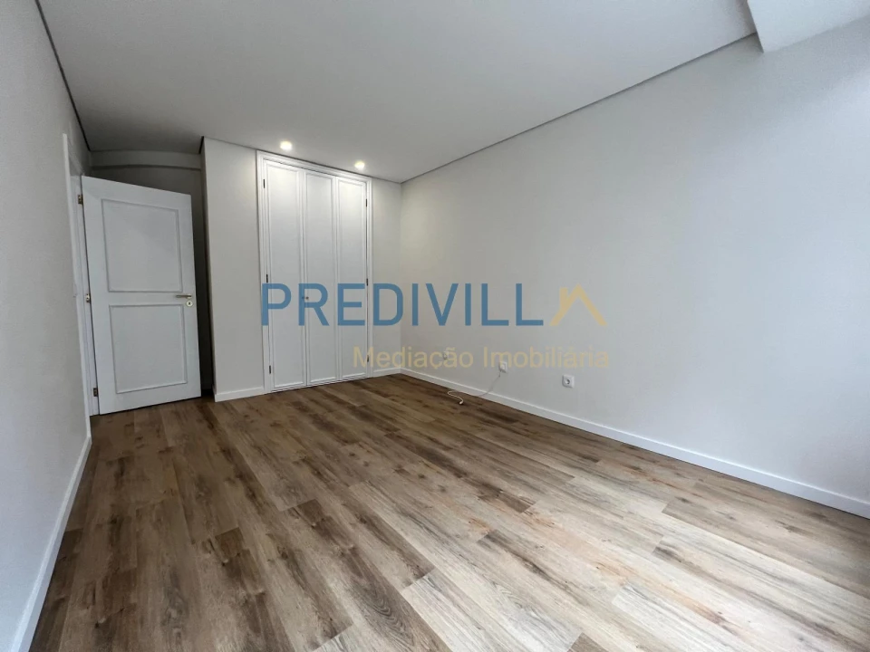 Apartamento T4 para Venda em Póvoa de Varzim, Beiriz e Argivai Foto 19