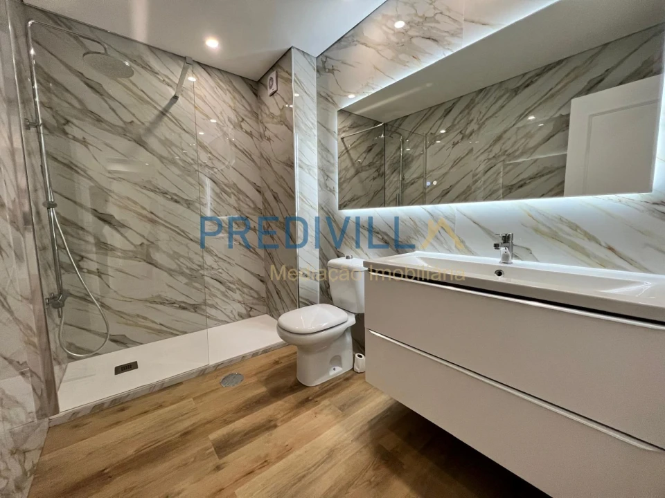 Apartamento T4 para Venda em Póvoa de Varzim, Beiriz e Argivai Foto 21